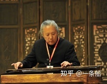 鄂尔多斯市古琴演奏家（杨青）的演奏特点与风格